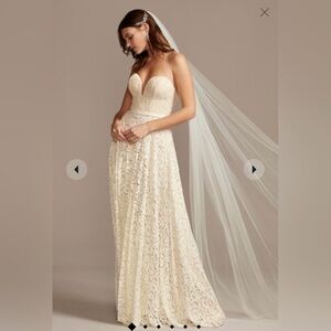 David's Bridal Cream Lace Plunge Wedding Gown